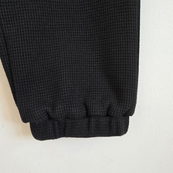 NWOT Black Winter/ Fall Jogger - Picture 3 of 5